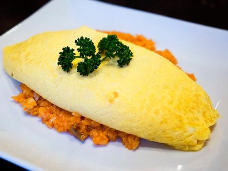 Nasi Goreng Arjuna: Rasa yang Menggigit Jiwa di Jantung Cilacap